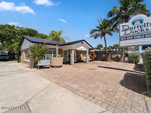 Listing
